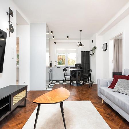 Grojecka 74 By Homeprime Warsaw Luaran gambar