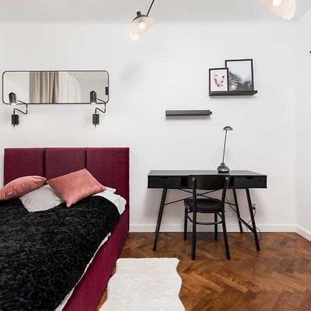 Grojecka 74 By Homeprime Warsaw Luaran gambar